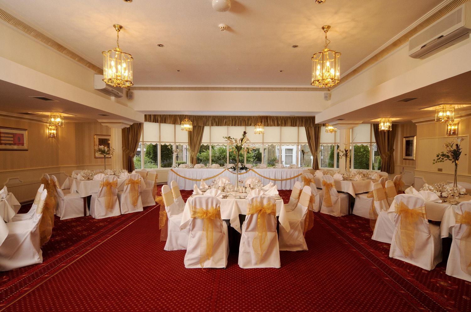 Victoria Hotel Kirkcaldy Buitenkant foto
